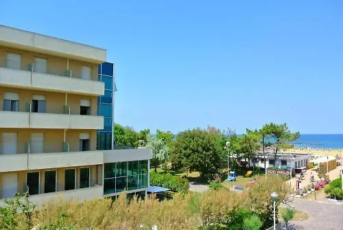 Hotel Astor B&B Lido di Classe