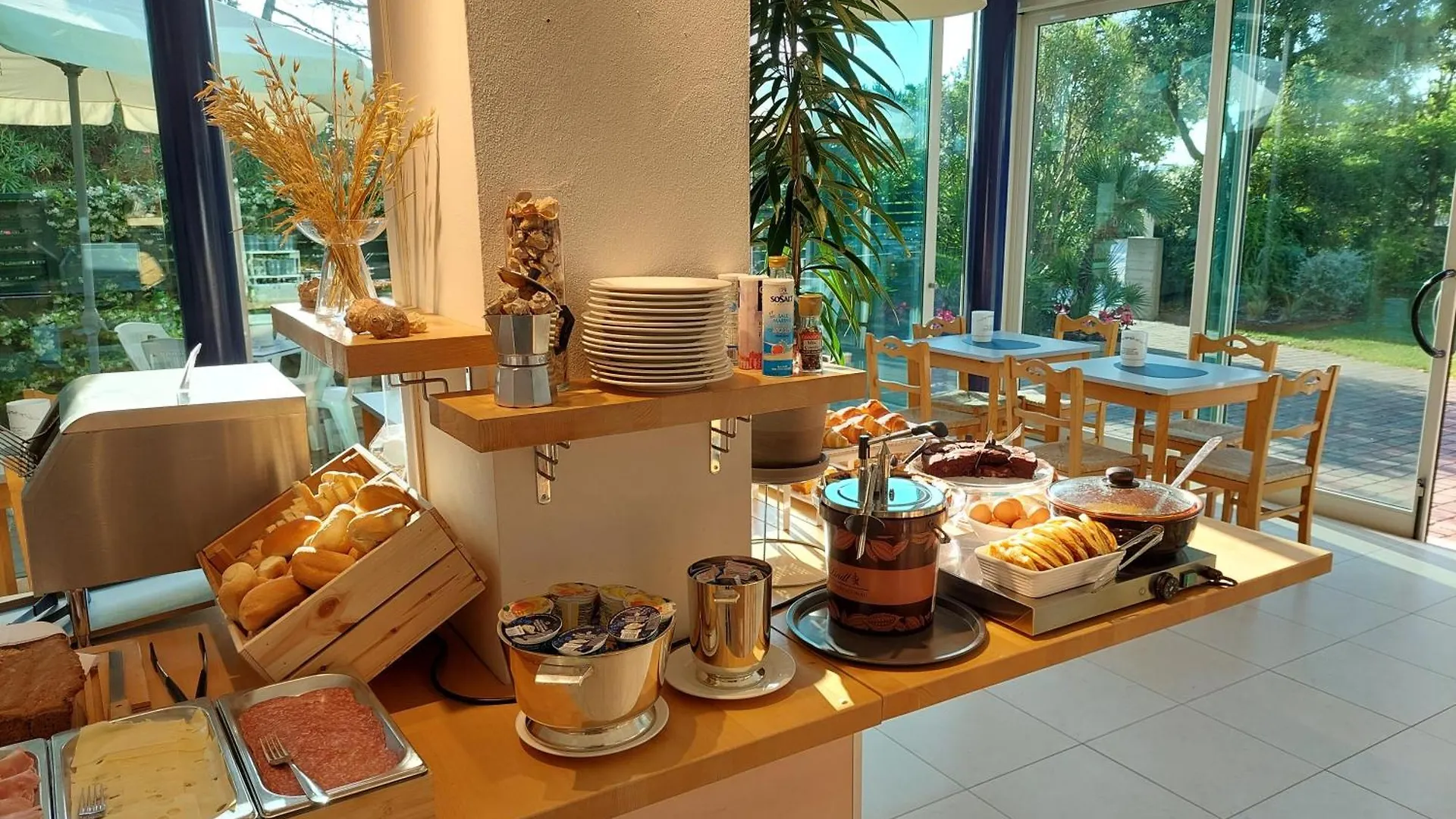 Hotel Astor B&B Lido di Classe