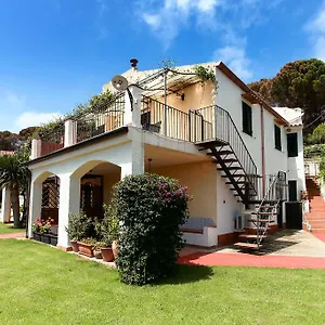 Eleanto Apartment