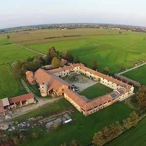 Cascina Mora Landhaus